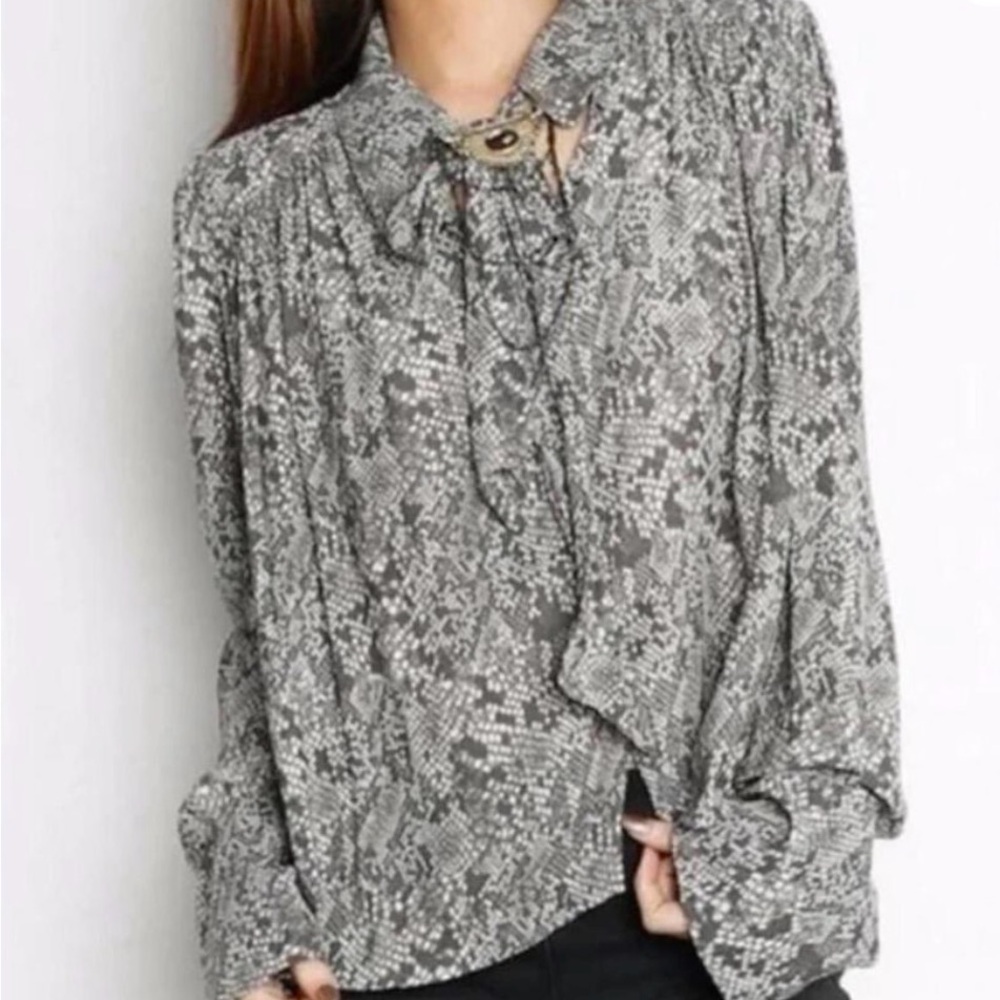 Free People Modern Muse Snakeskin Oversized High Low Long Sleeve Top Size S